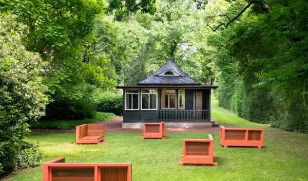 13 Gartenhaus Von Andrea Zittel, Im Garten Haus Esters, © Andrea Zittel, Foto Dirk Rose, Kunstmuseen Krefeld
