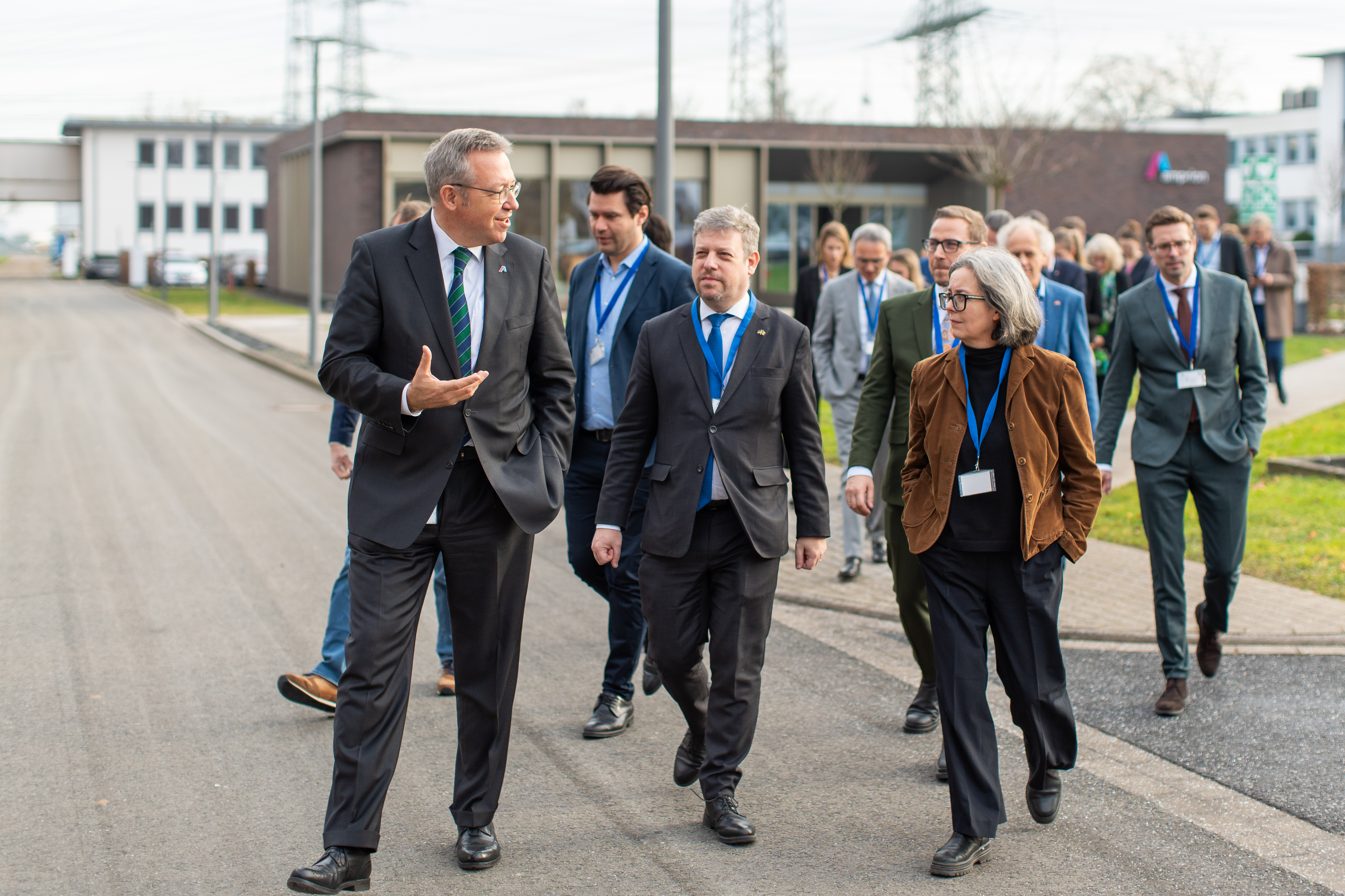 02 Amprion Brauweiler VORAB Markhuetzenfotografie A7403047 2 (1)