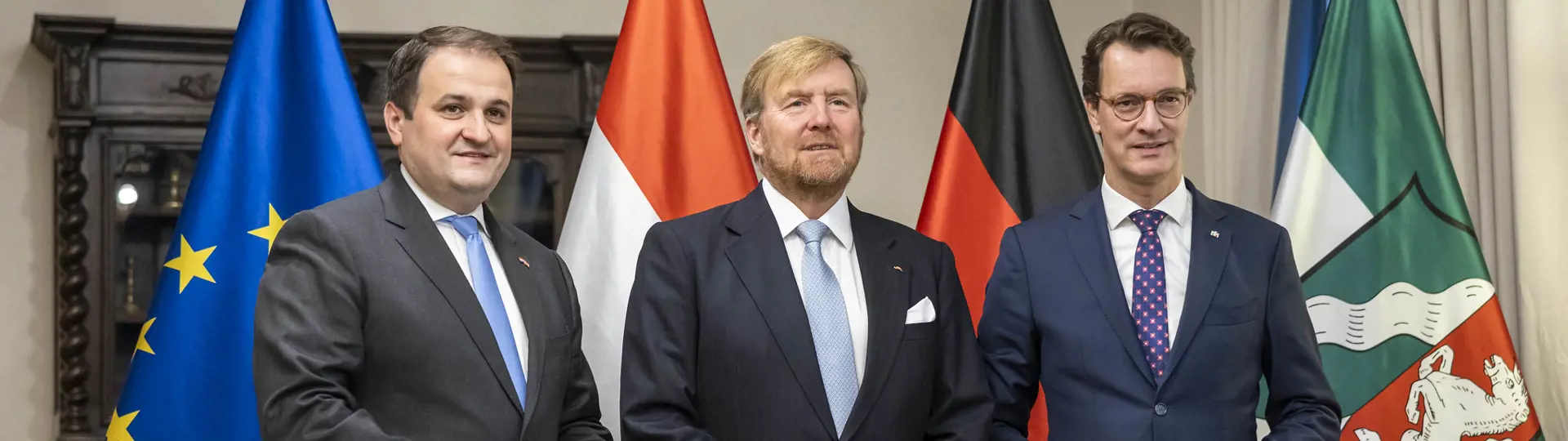 53337721569 F28d53051e K