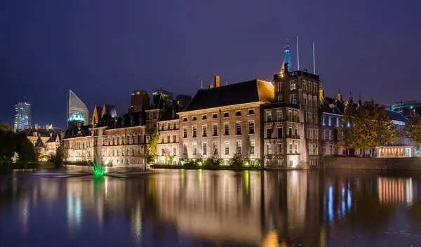 Binnenhof 1453078 1280