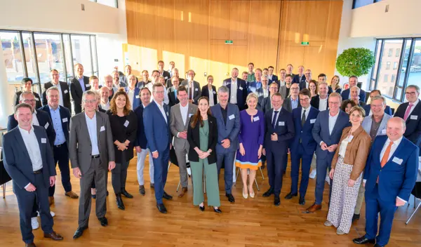 MMZ 3503 MICHAEL C MOELLER